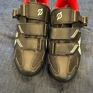 Peloton cycling shoes
